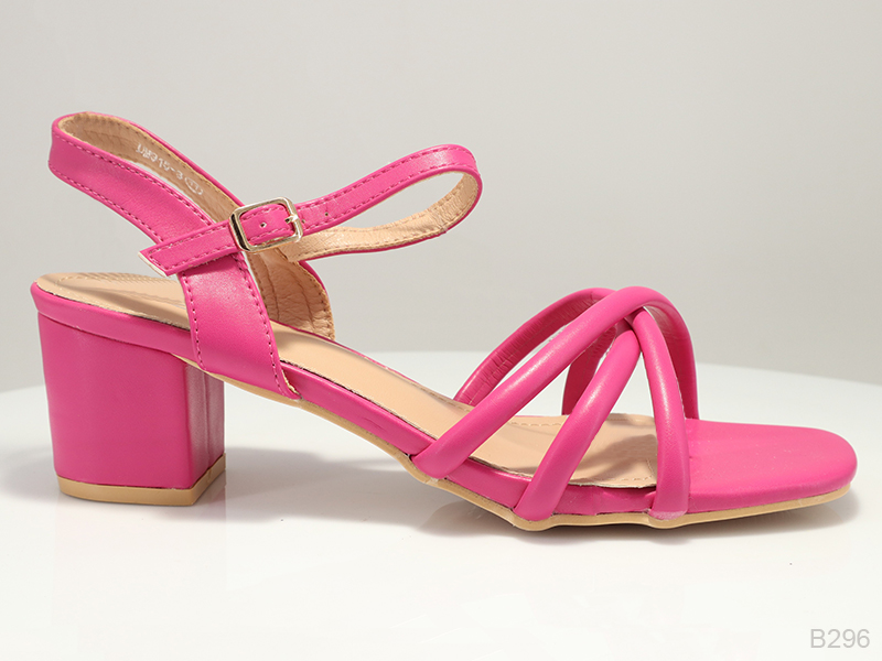 Roze sandale sa remenčićima - XXL brojevi